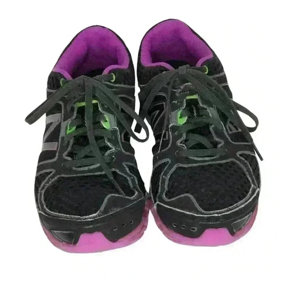 New Balance Running Shoes womens size US 8B 750 v1 W750BK1 black orchid - Picture 2 of 10